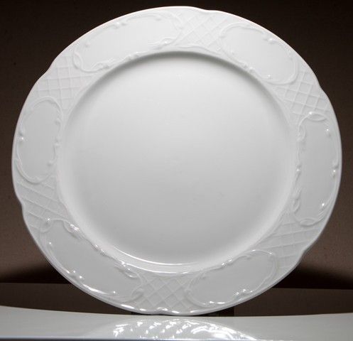 PLATO LLANO AUGUSTA PORCELANA 27 CM. 